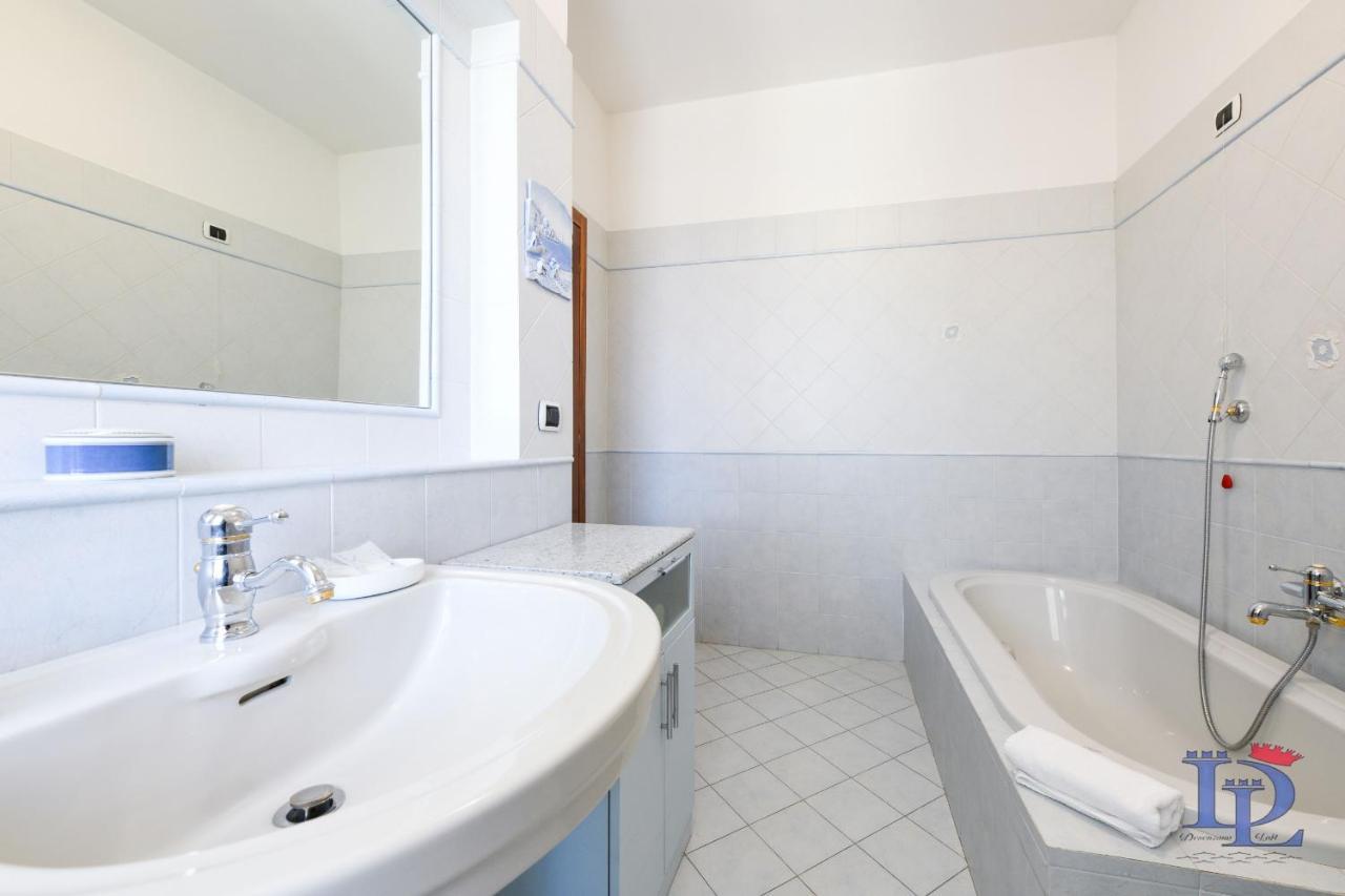 Desenzanoloft Partner Marriott Homes & Villas - Splendido Desenzano del Garda Dış mekan fotoğraf